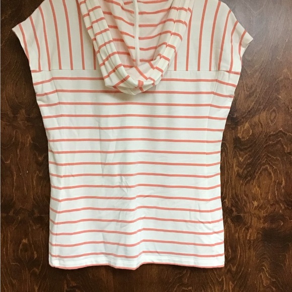 Talbots Petite Women’s Top. - Picture 2 of 3